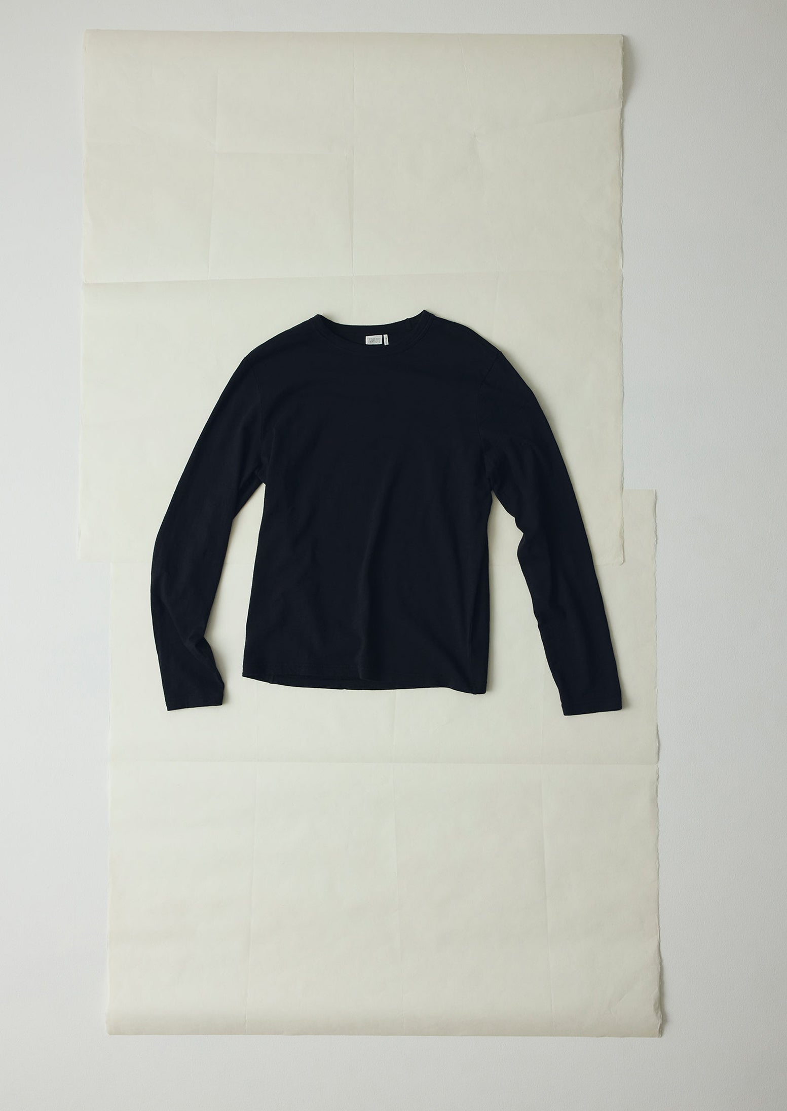 Frank Cotton Long Sleeve T-Shirt in Carbon Black