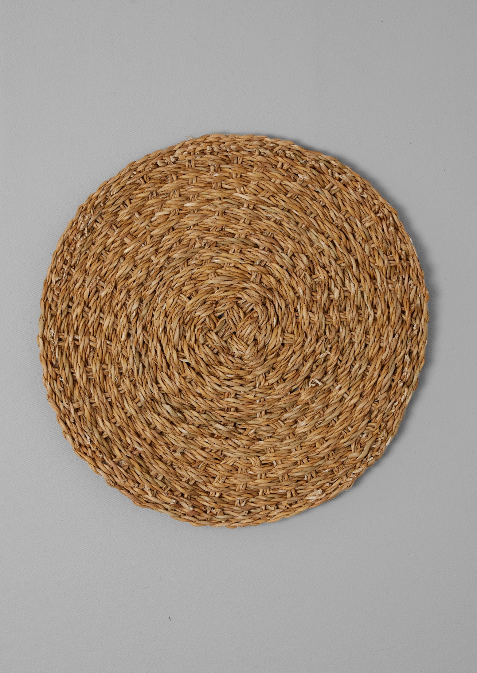 Natural Handwoven Hogla Placemat – Eco-Friendly