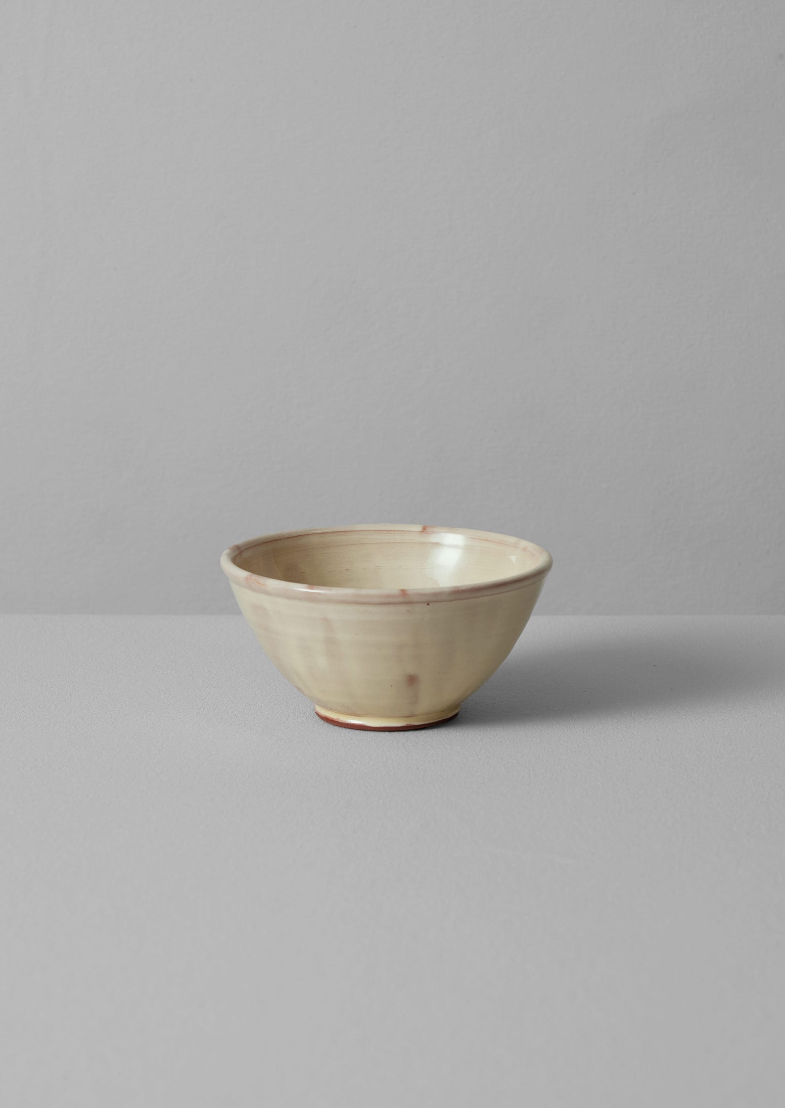 Barbotine Cream Breakfast Bowl – Elegant Tableware
