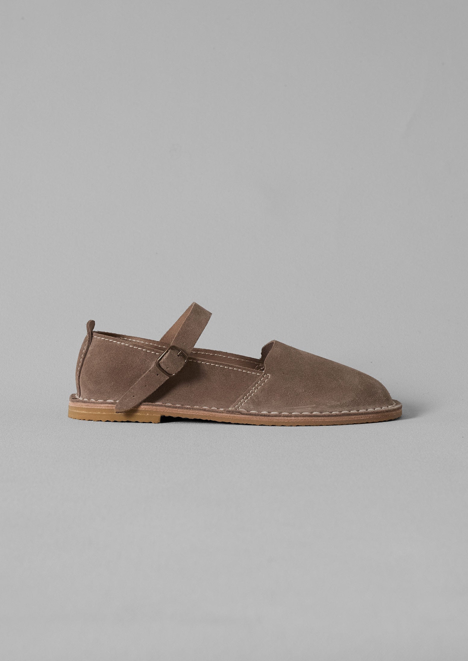 Steve Mono Suede Buckle Shoes in Taupe