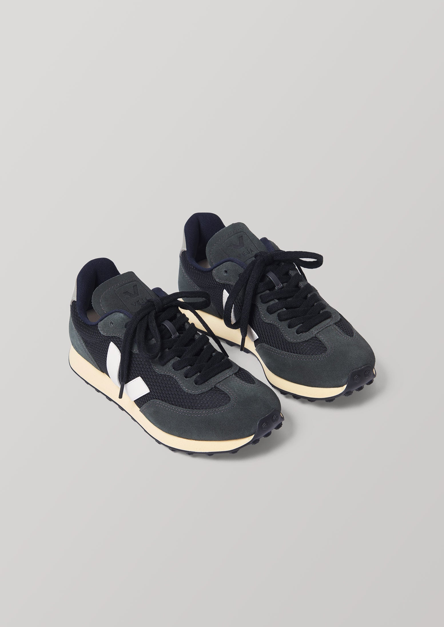 Veja Rio Branco Sneakers in Black & White